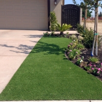Fake Grass Canyon Lake California Landscape Front Yard