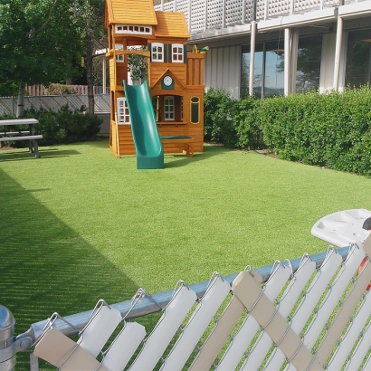 Artificial Turf Cerritos California Kindergarten Front Yard