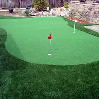 Putting Greens Los Serranos California Fake Turf Front Yard