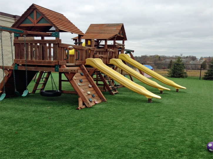 Artificial Turf La Presa California Kindergarten Front Yard