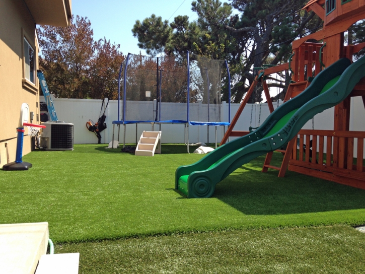 Fake Turf Camp Pendleton North California Playgrounds Fountans