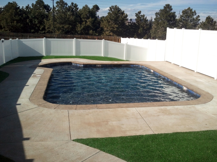 Fake Turf Sedco Hills California Landscape Front Yard