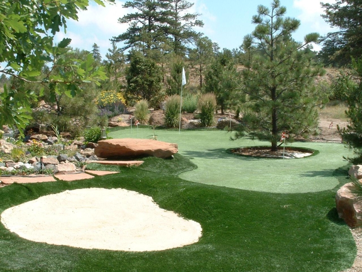 Golf Putting Greens East La Mirada California Synthetic Turf