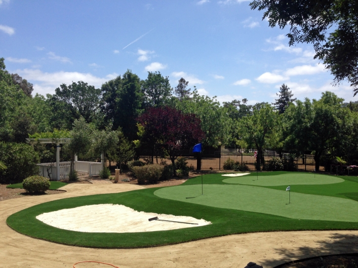Golf Putting Greens Mira Loma California Fake Turf Front
